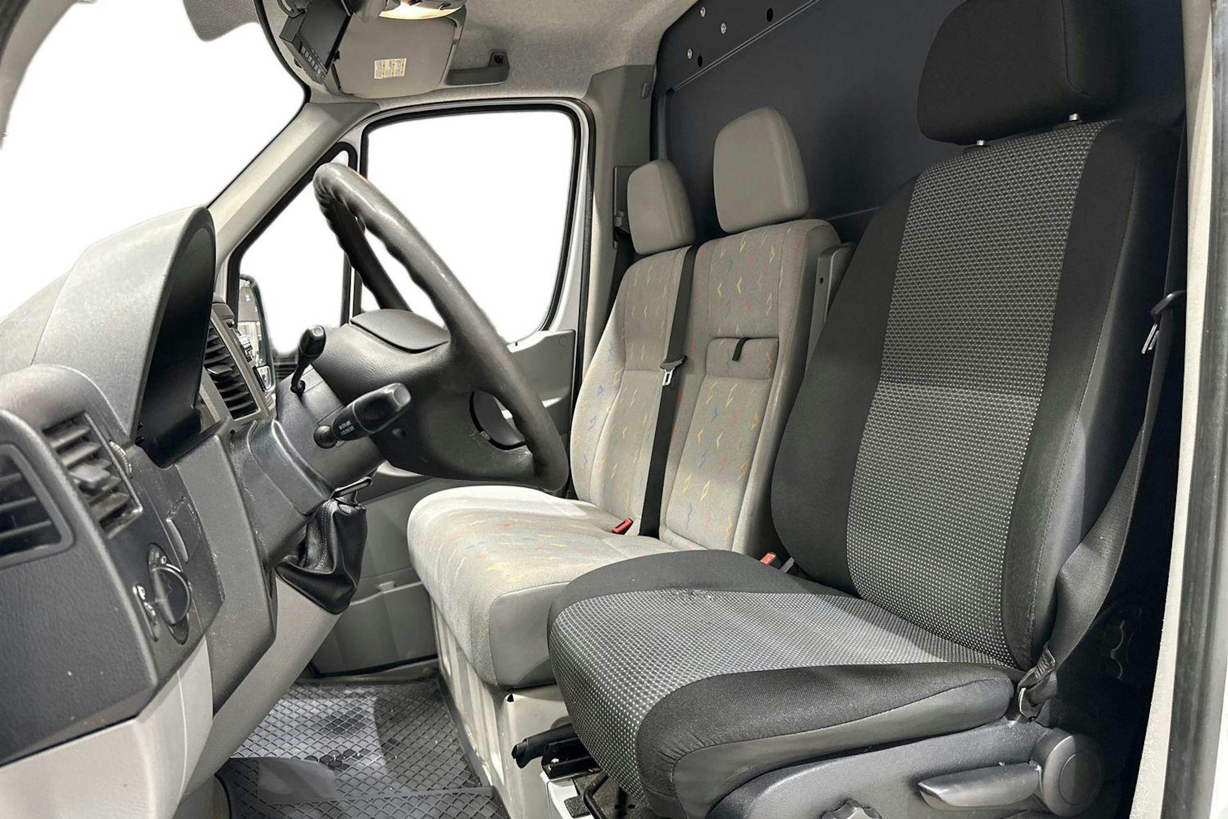 valkoinen Mercedes-Benz Sprinter 2014 kuva 11.