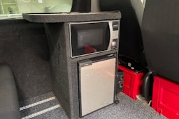 punainen Mercedes-Benz Sprinter 2014 kuva 16.