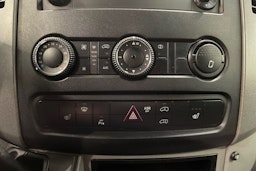 punainen Mercedes-Benz Sprinter 2014 kuva 25.