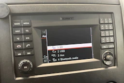 punainen Mercedes-Benz Sprinter 2014 kuva 31.