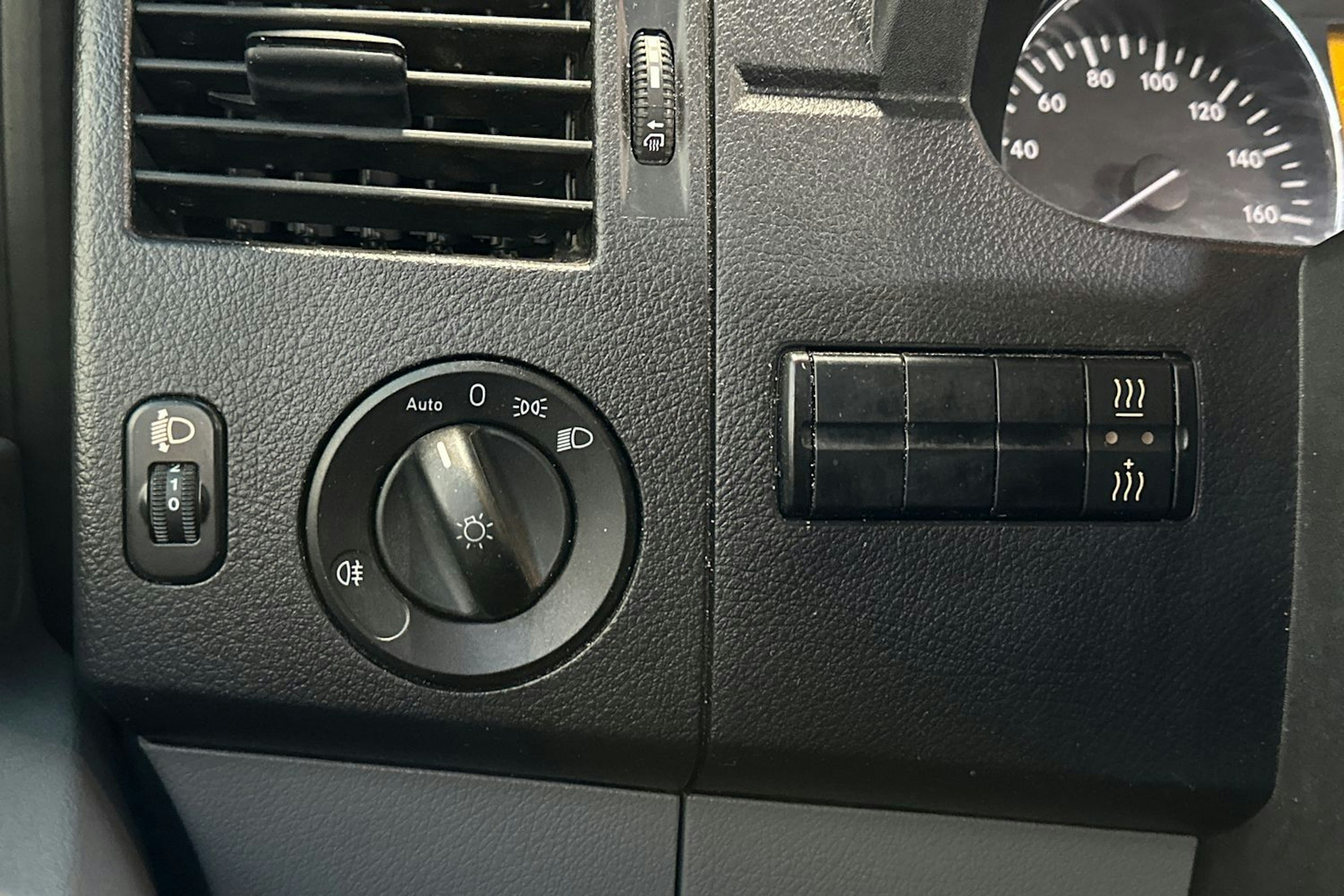 ruskea (beige) Mercedes-Benz Sprinter 2014 kuva 24.