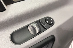 valkoinen Mercedes-Benz Sprinter 2014 kuva 15.