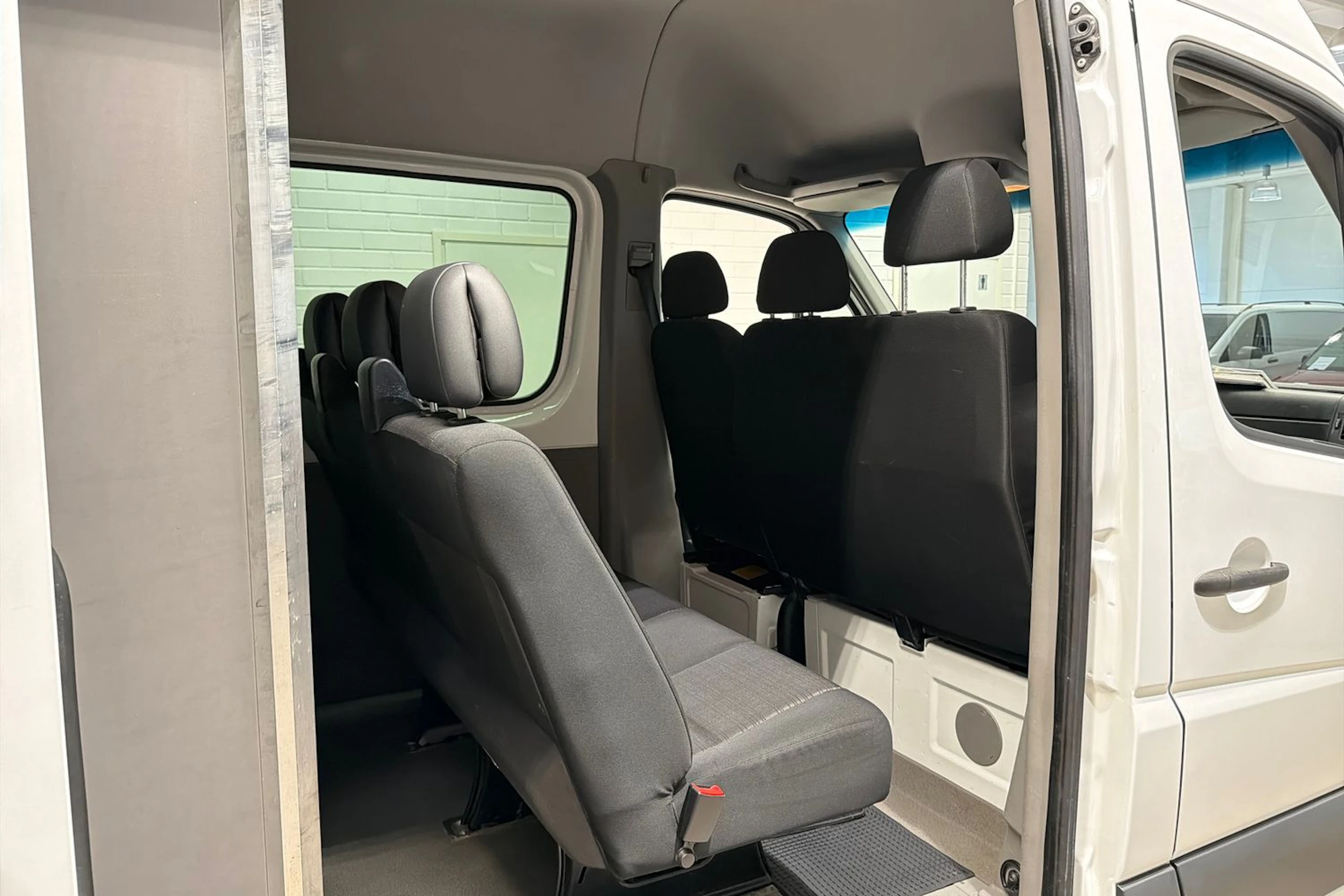 valkoinen Mercedes-Benz Sprinter 2014 kuva 23.