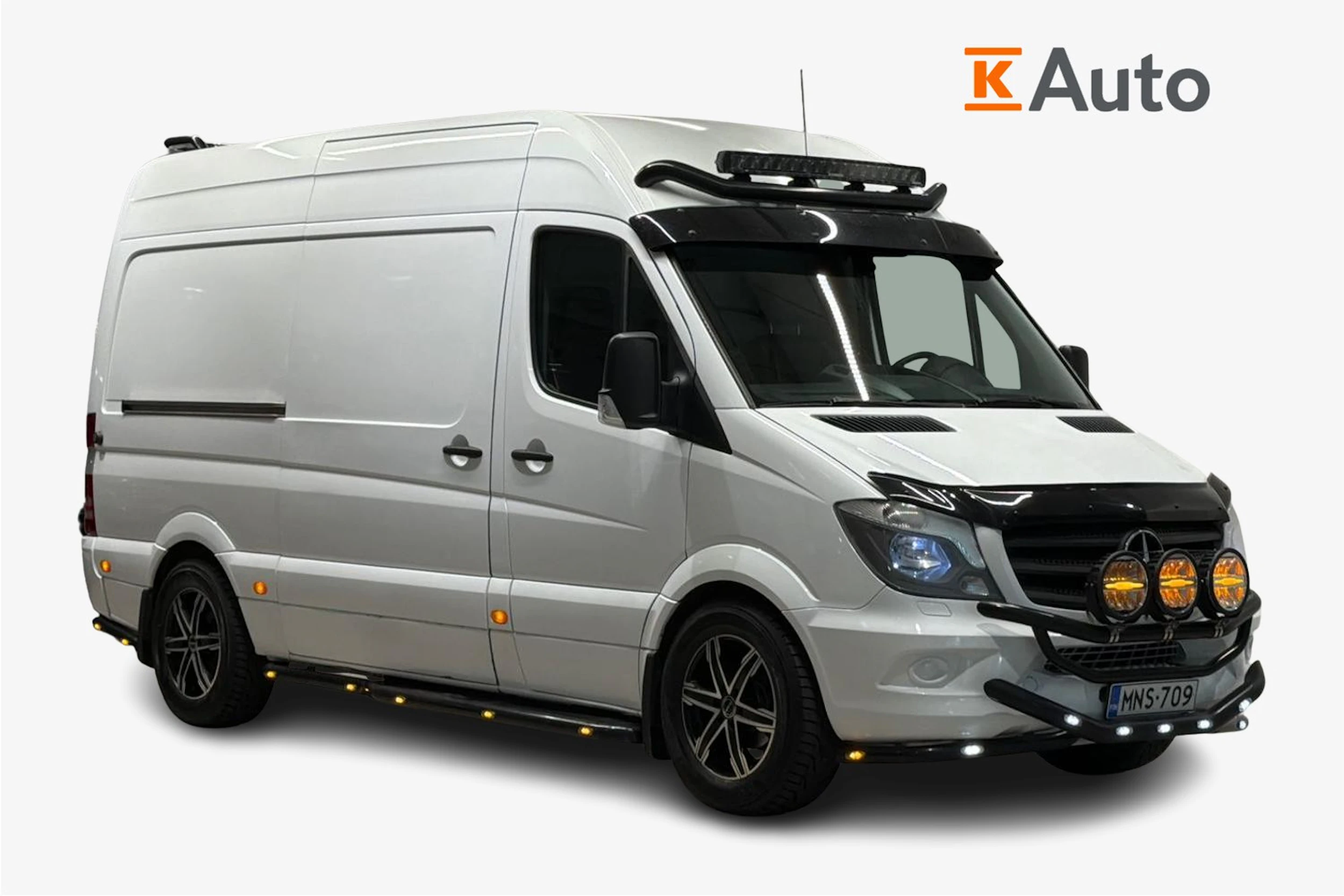 Valkoinen Mercedes-Benz Sprinter 2014 kuva 1.