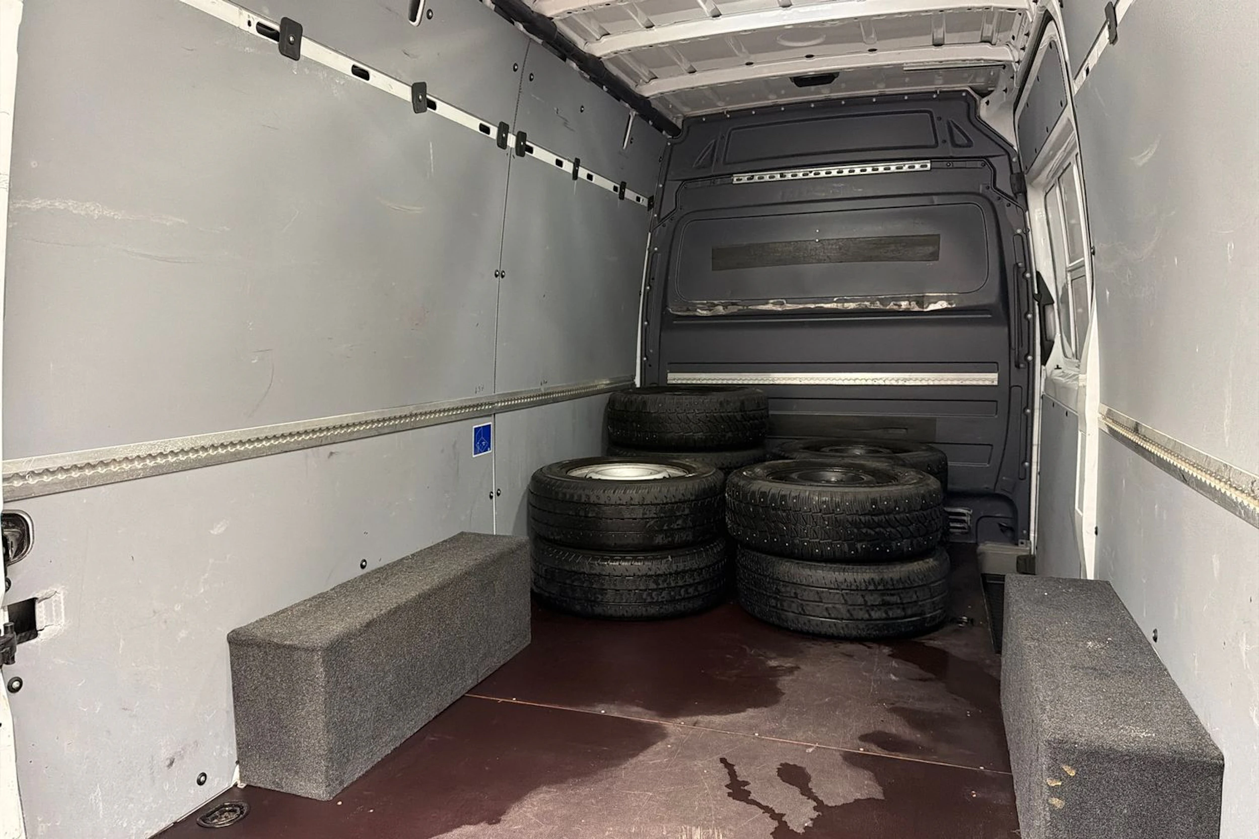 Valkoinen Mercedes-Benz Sprinter 2014 kuva 20.