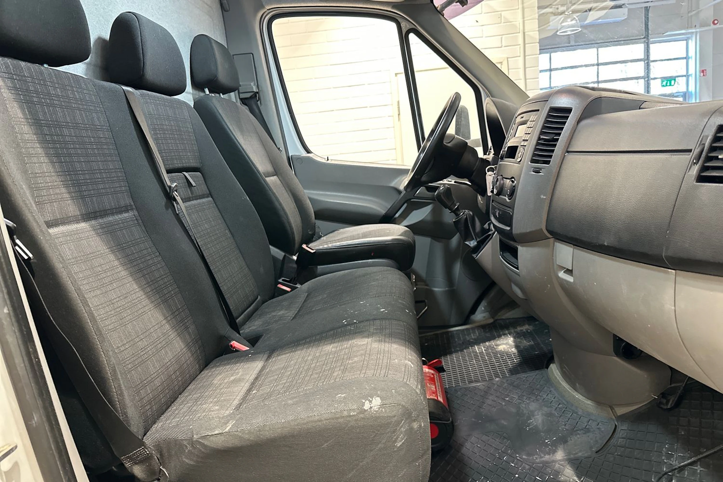 Valkoinen Mercedes-Benz SPRINTER 2014 kuva 19.