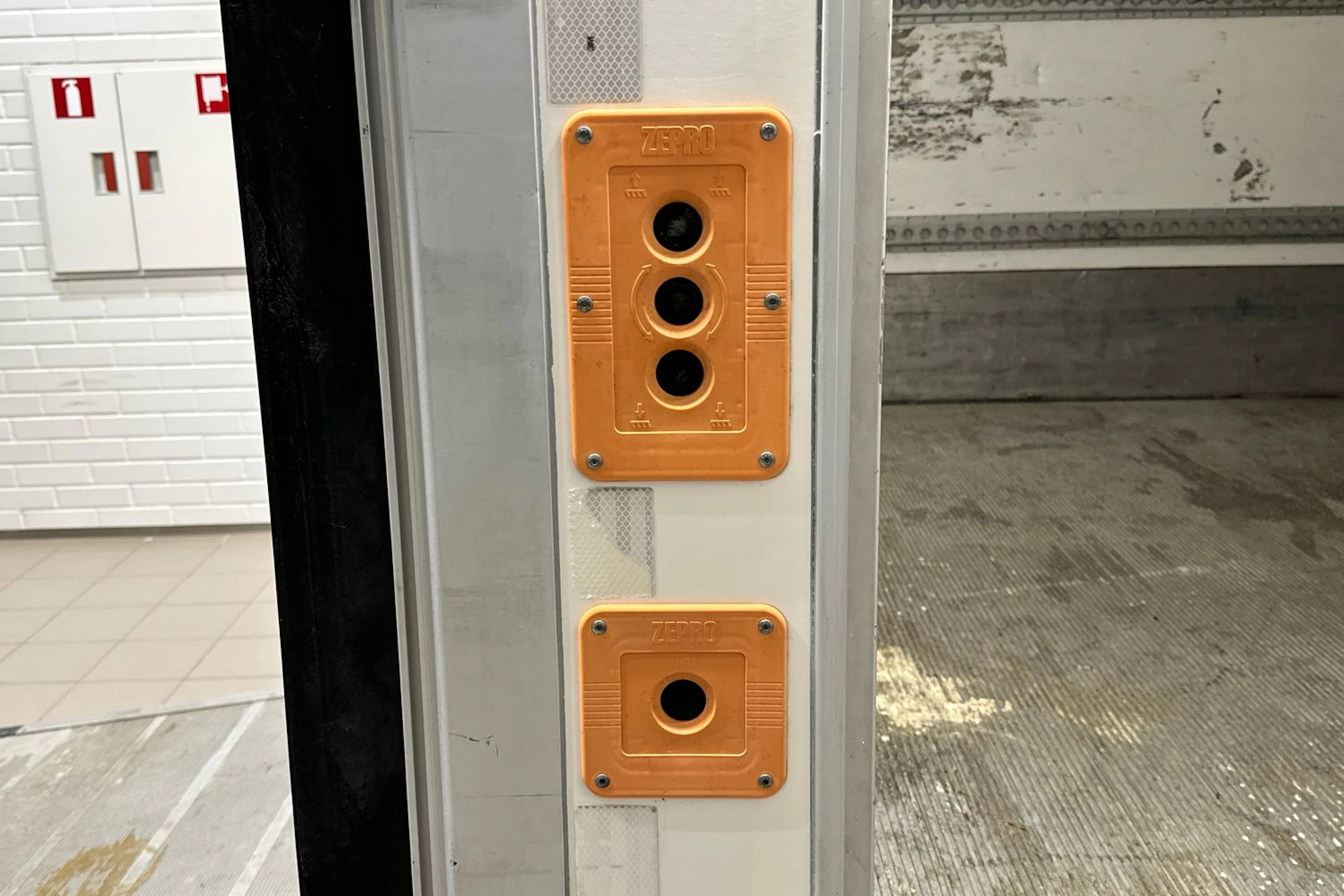 Valkoinen Mercedes-Benz SPRINTER 2014 kuva 26.