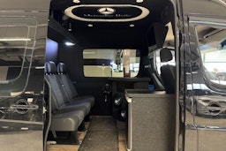 musta Mercedes-Benz Sprinter 2014 kuva 4.