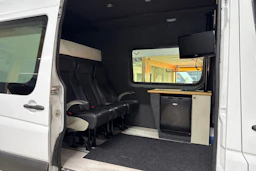 valkoinen Mercedes-Benz Sprinter 2014 kuva 4.