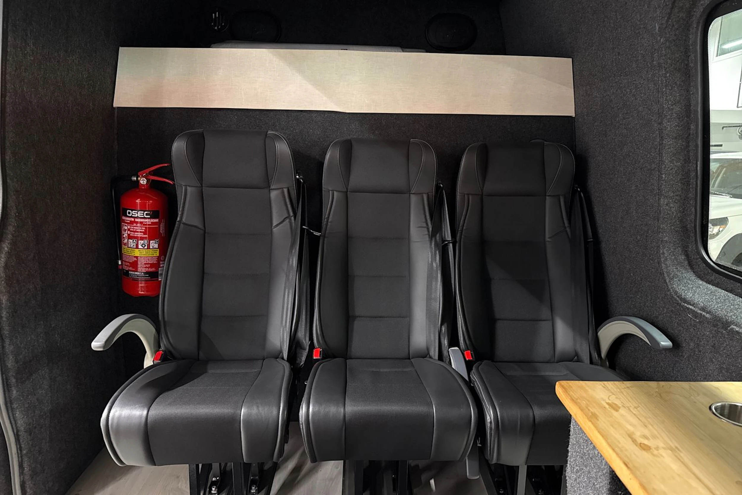 valkoinen Mercedes-Benz Sprinter 2014 kuva 5.