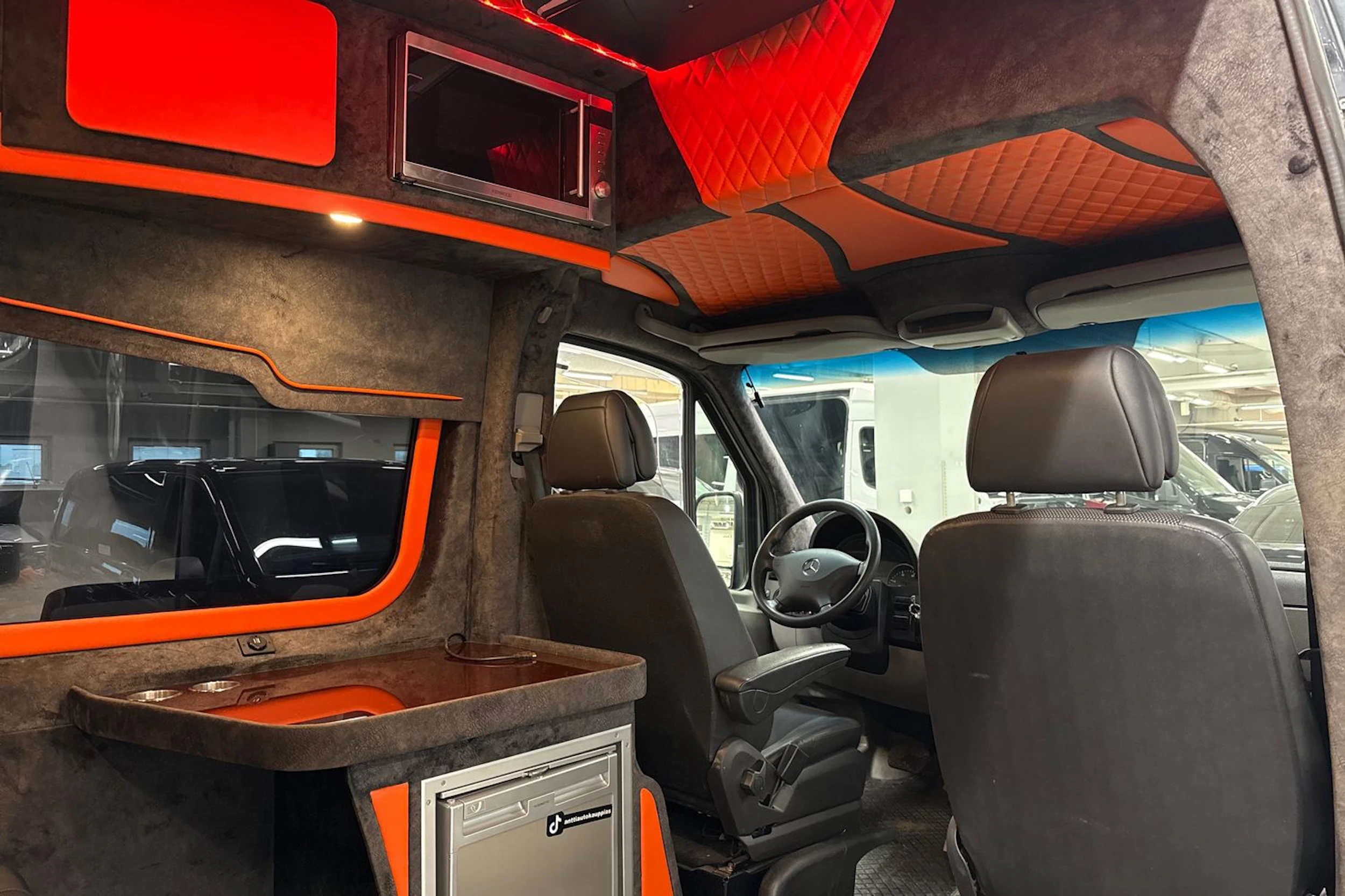harmaa Mercedes-Benz Sprinter 2014 kuva 5.