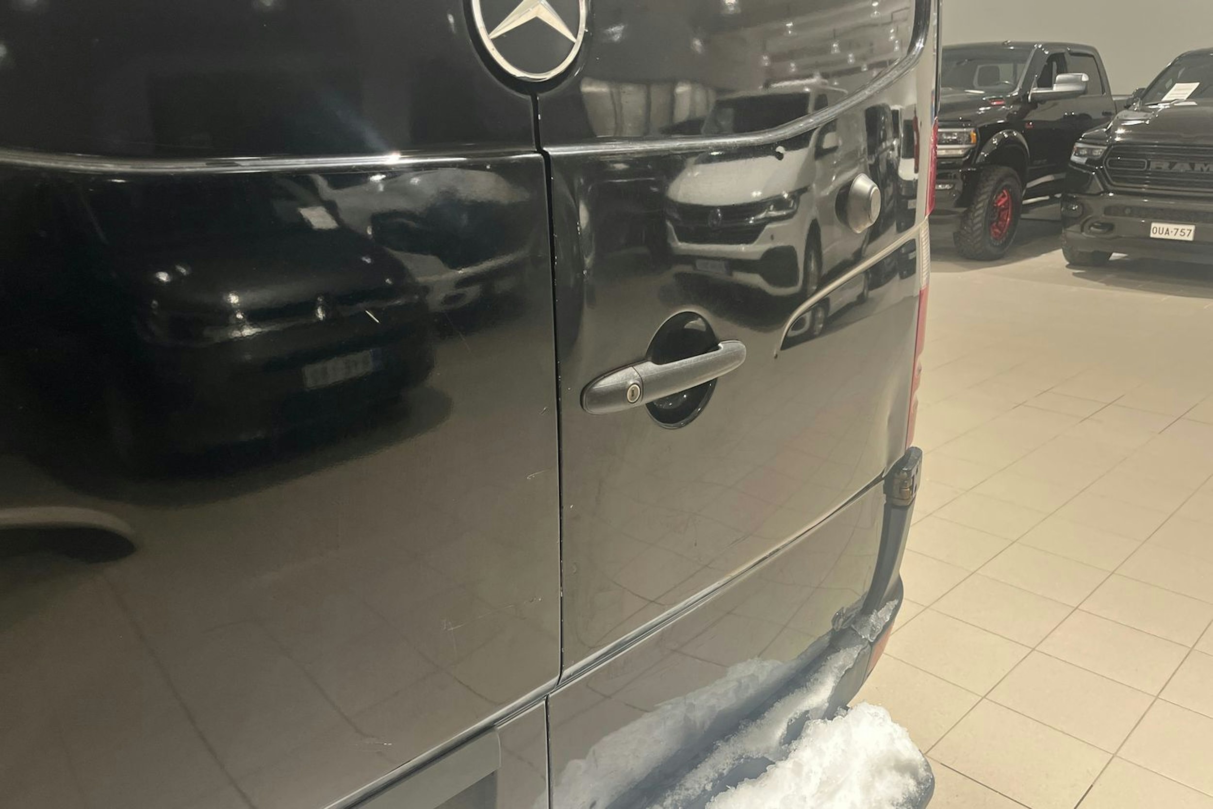 Musta Mercedes-Benz SPRINTER 2014 kuva 20.