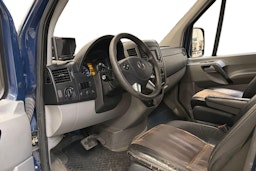 sininen Mercedes-Benz Sprinter 2015 kuva 6.