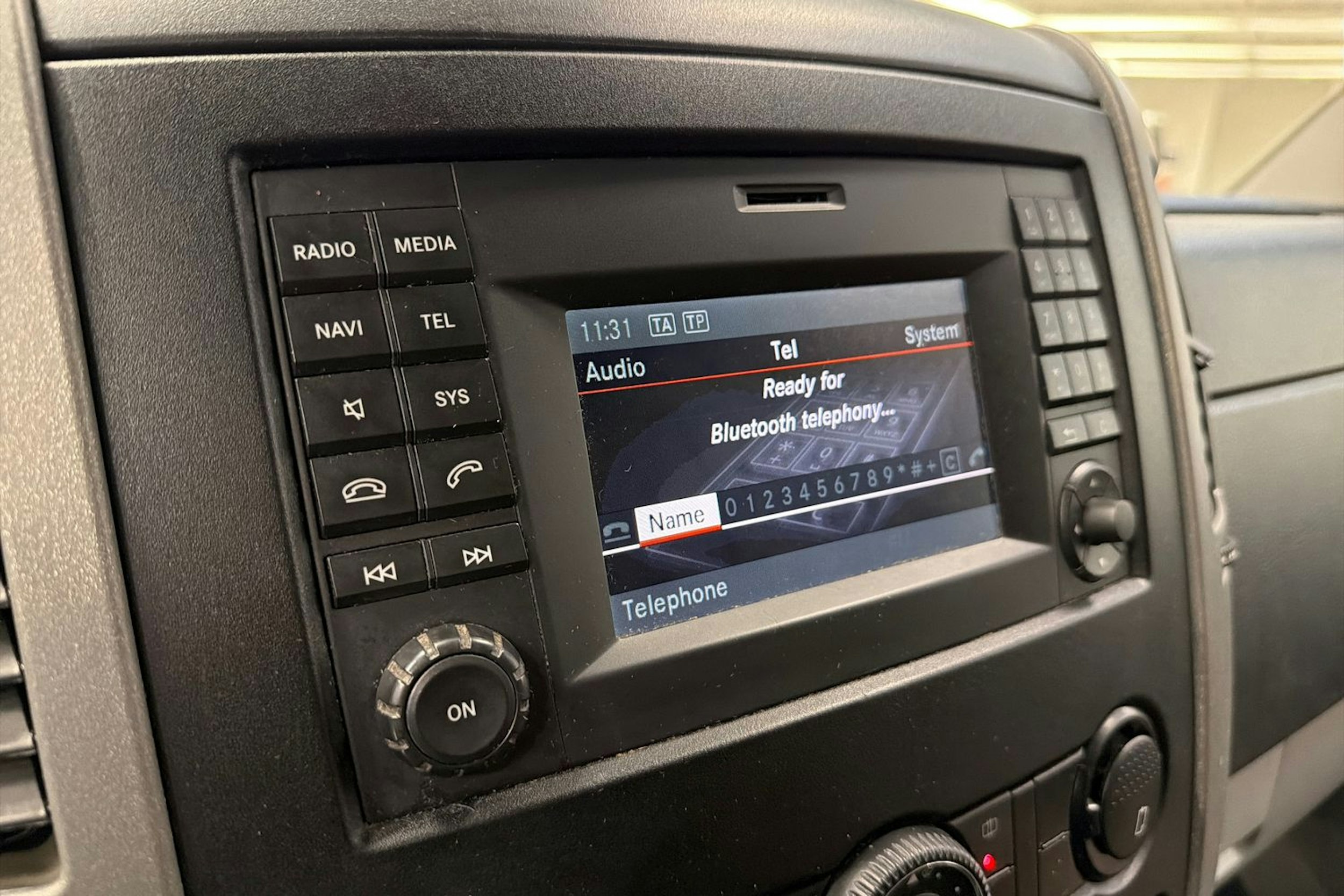 sininen Mercedes-Benz Sprinter 2015 kuva 13.