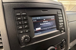 sininen Mercedes-Benz Sprinter 2015 kuva 13.