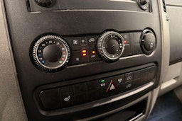 sininen Mercedes-Benz Sprinter 2015 kuva 14.