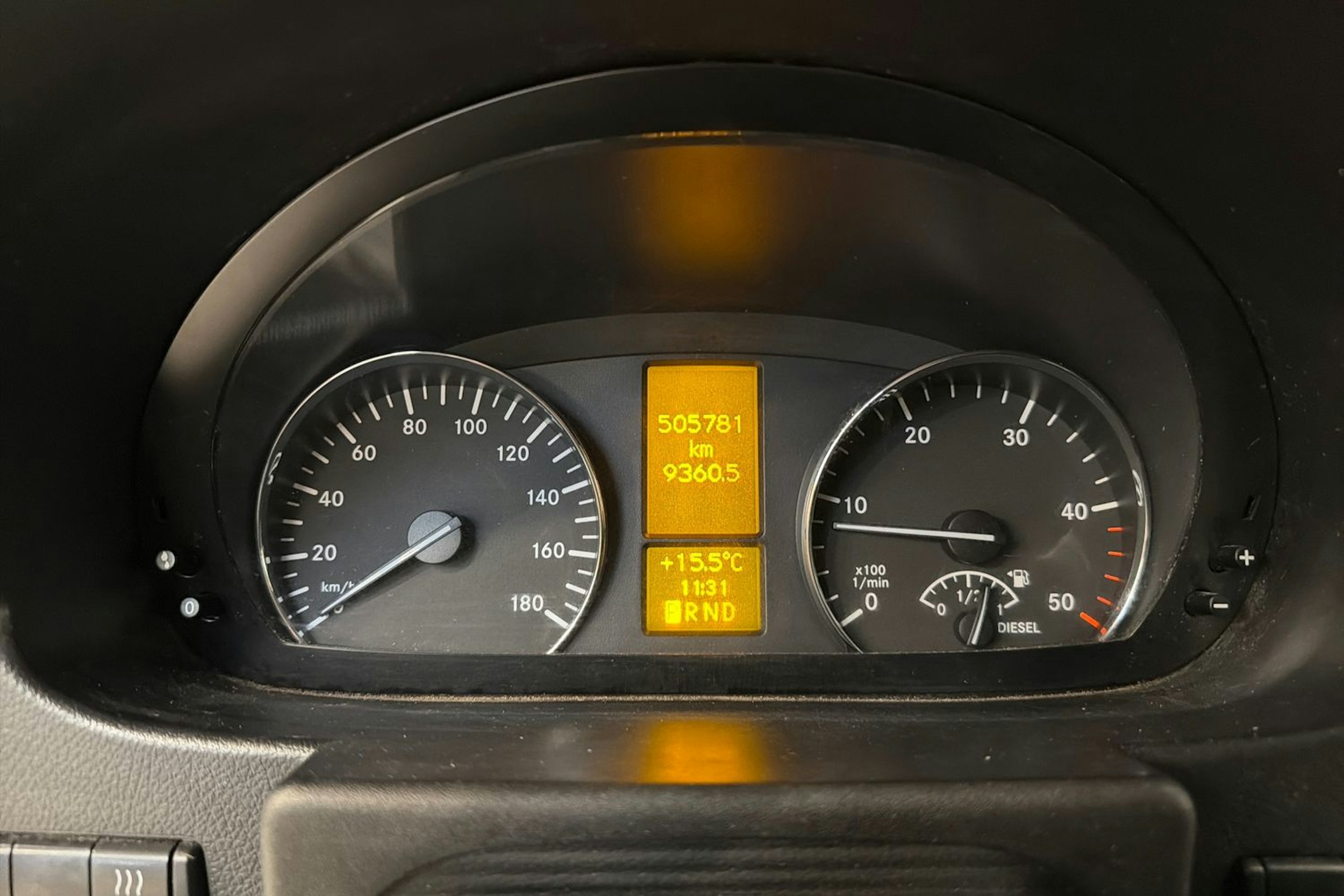 sininen Mercedes-Benz Sprinter 2015 kuva 15.