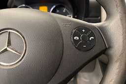 sininen Mercedes-Benz Sprinter 2015 kuva 19.