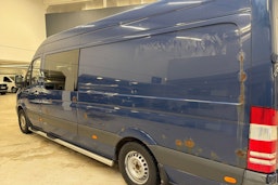 sininen Mercedes-Benz Sprinter 2015 kuva 25.