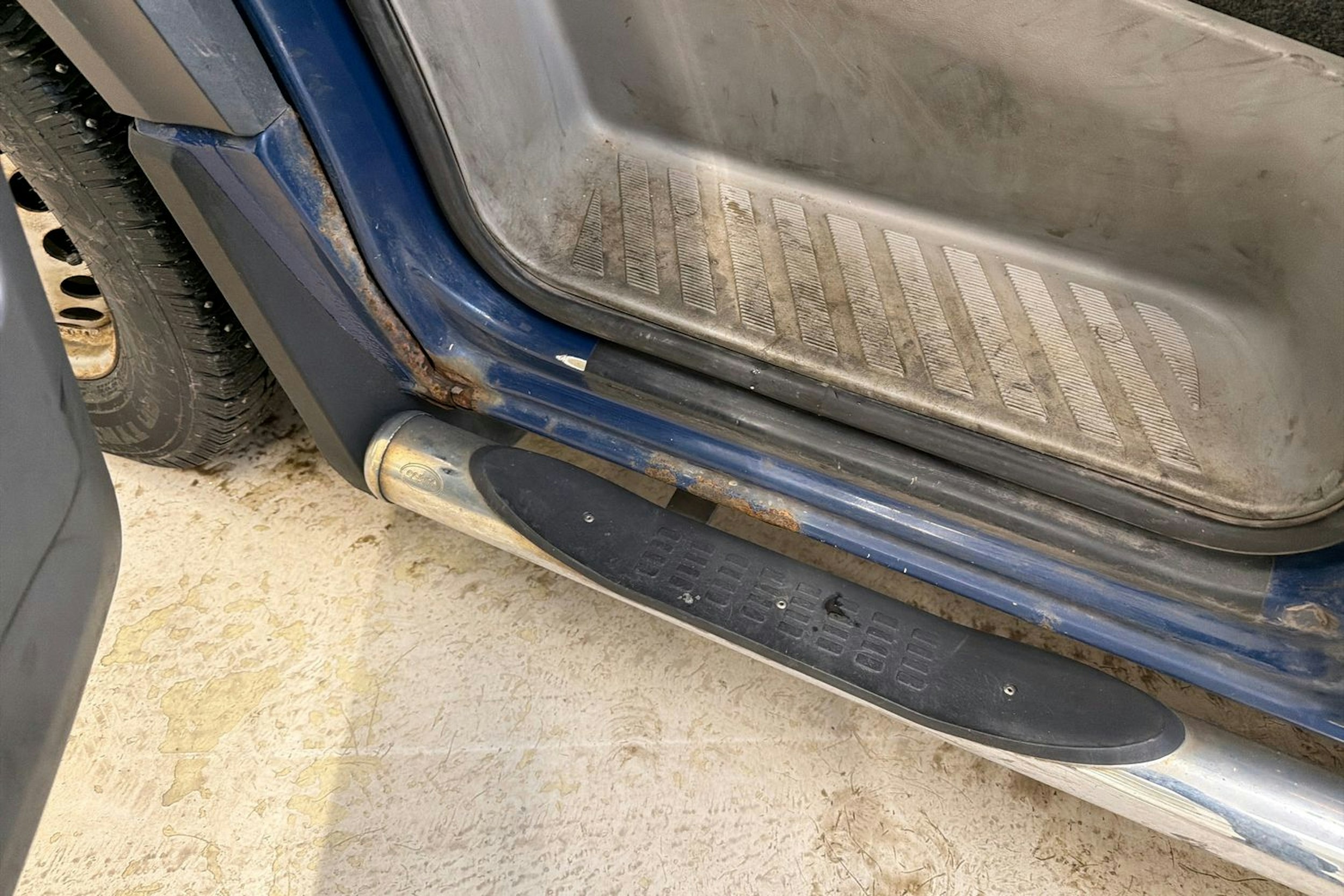 sininen Mercedes-Benz Sprinter 2015 kuva 27.