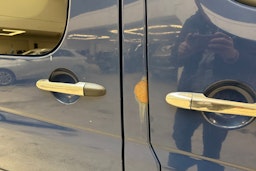 sininen Mercedes-Benz Sprinter 2015 kuva 30.