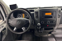 valkoinen Mercedes-Benz Sprinter 2015 kuva 7.