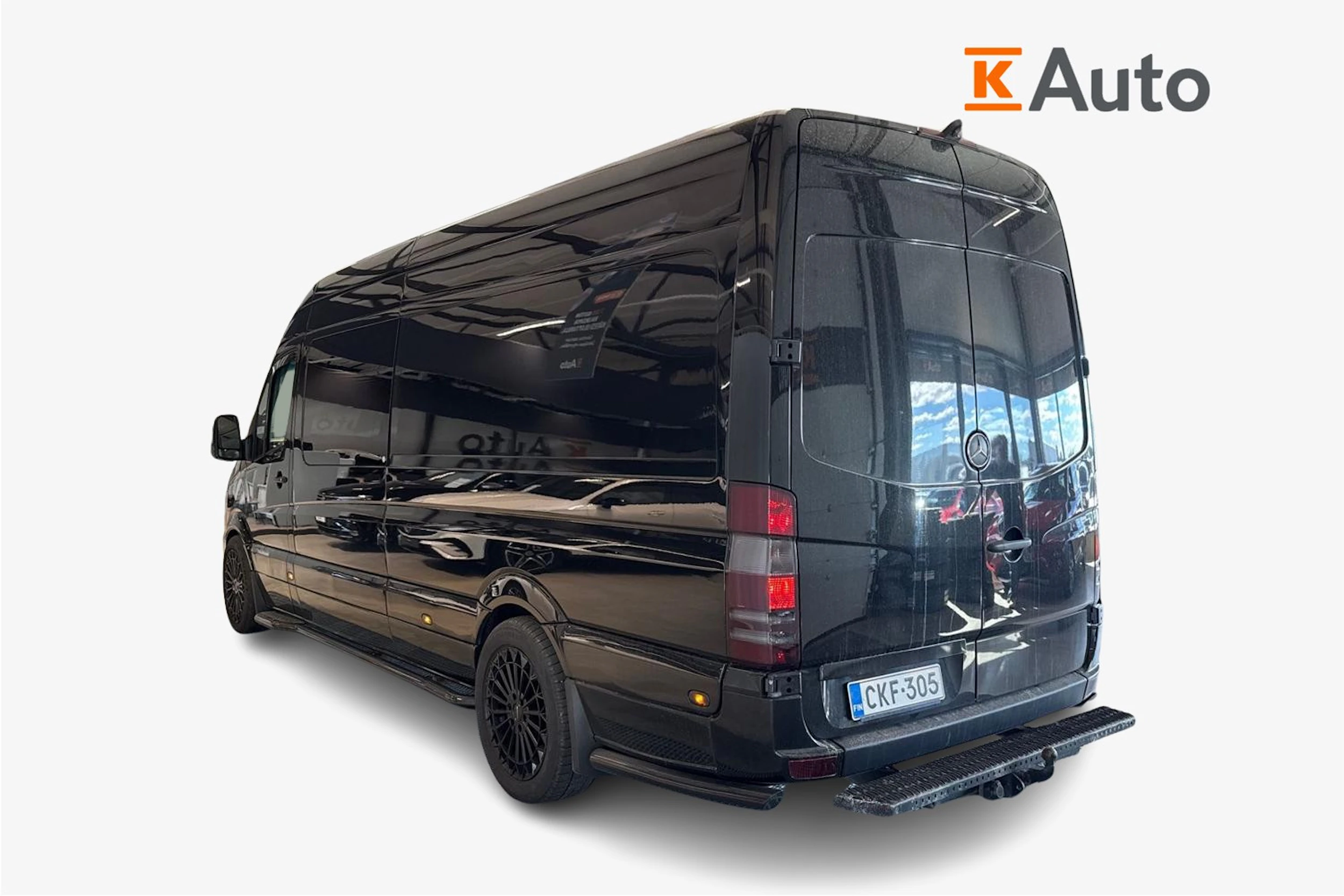 musta Mercedes-Benz Sprinter 2015 kuva 2.