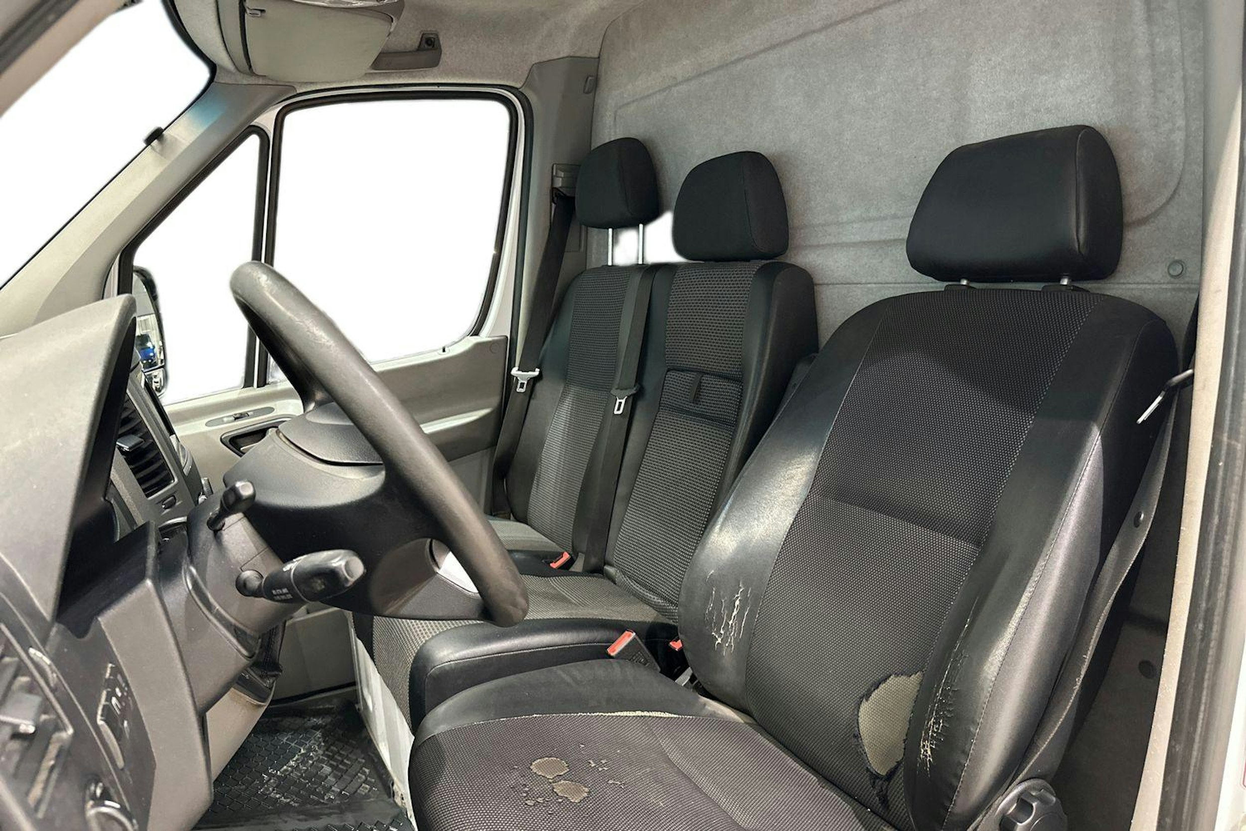 valkoinen Mercedes-Benz Sprinter 2015 kuva 10.