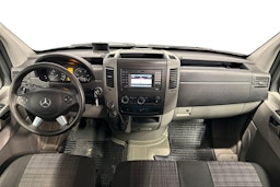 ruskea (beige) Mercedes-Benz Sprinter 2015 kuva 9.