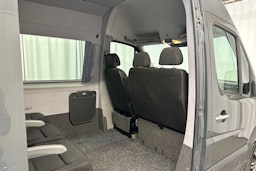 ruskea (beige) Mercedes-Benz Sprinter 2015 kuva 16.