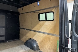 ruskea (beige) Mercedes-Benz Sprinter 2015 kuva 18.