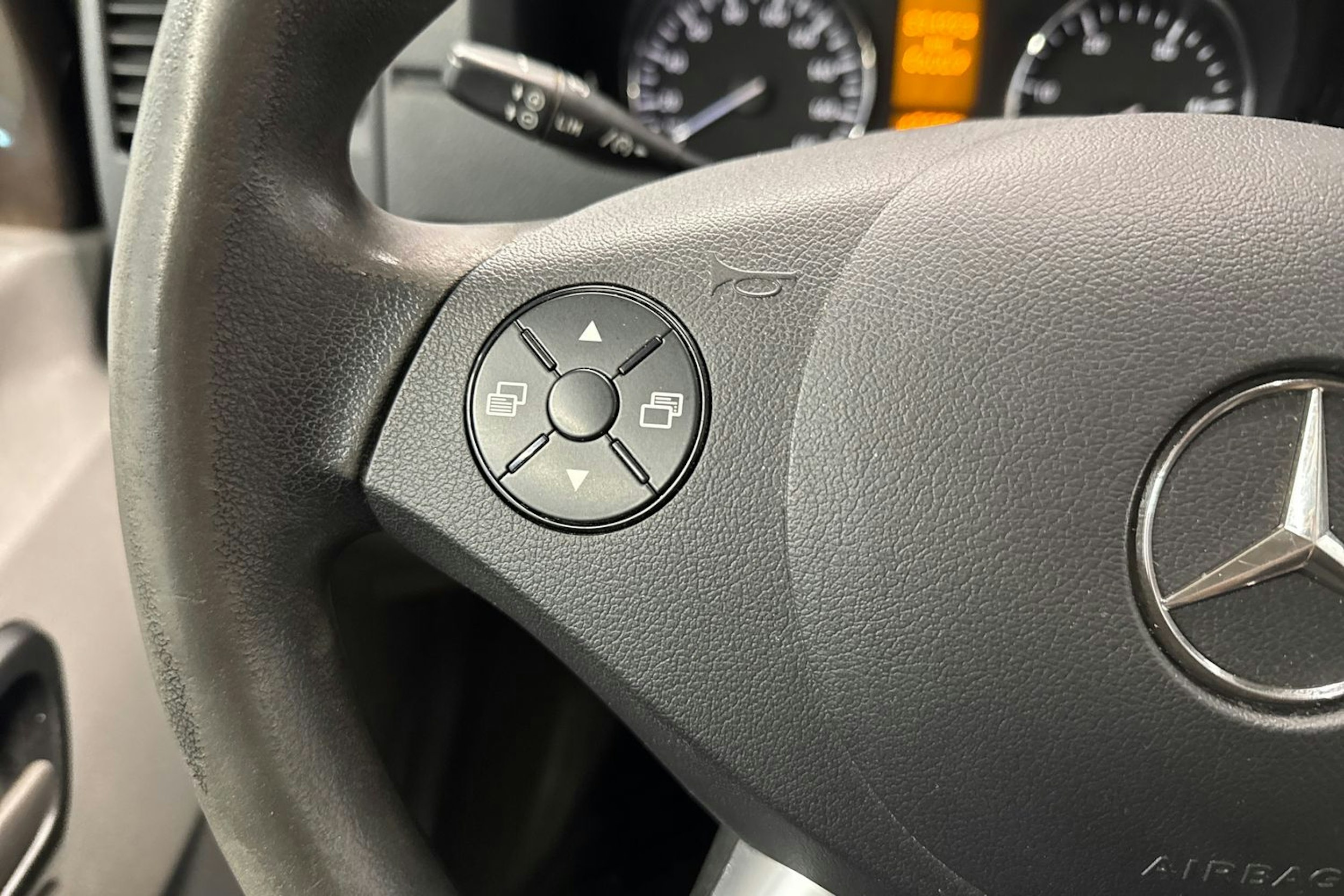 ruskea (beige) Mercedes-Benz Sprinter 2015 kuva 14.