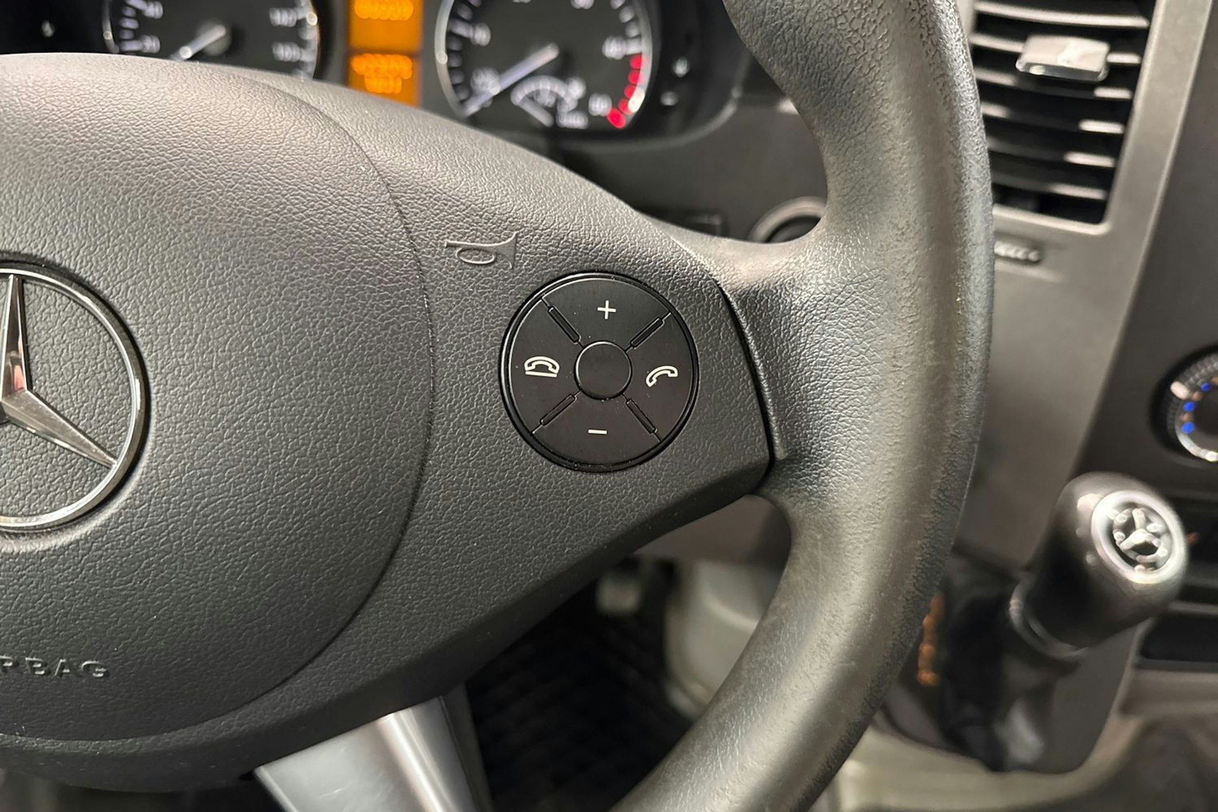 ruskea (beige) Mercedes-Benz Sprinter 2015 kuva 15.