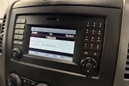 ruskea (beige) Mercedes-Benz Sprinter 2015 kuva 16.