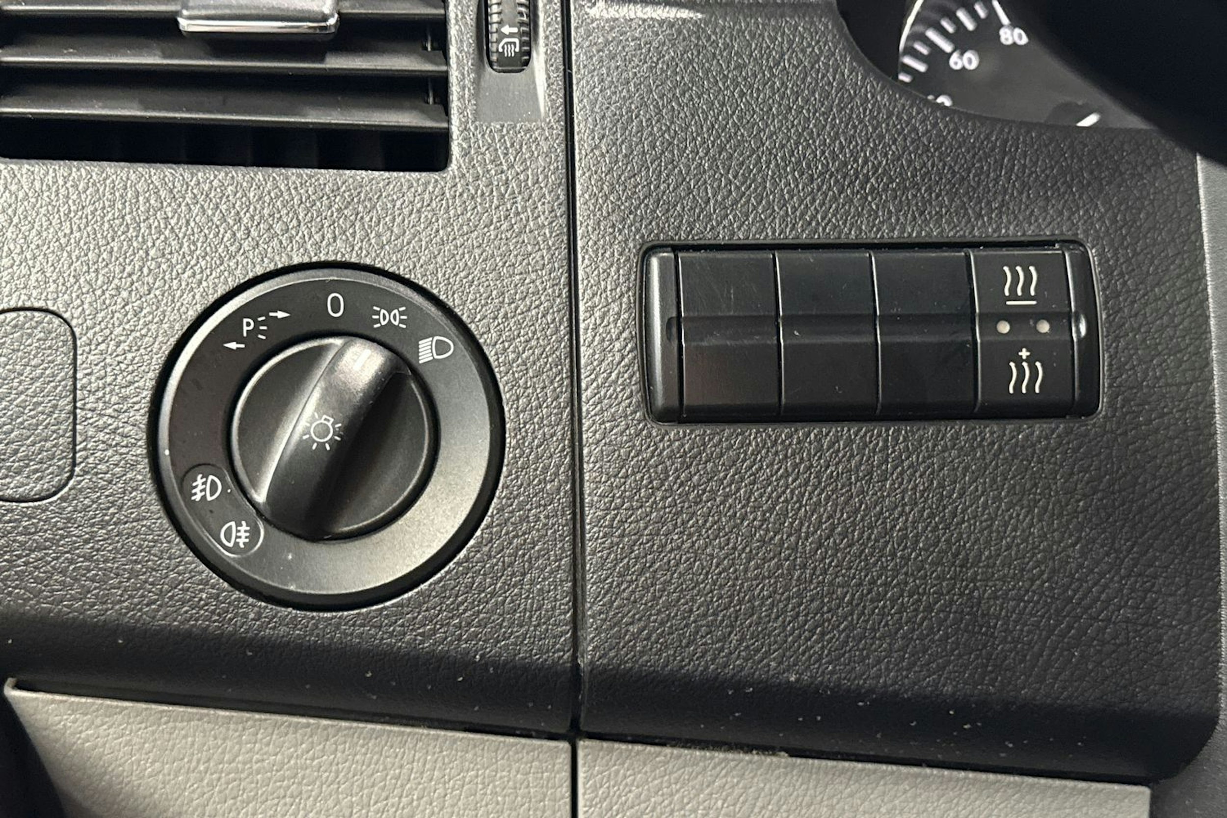ruskea (beige) Mercedes-Benz Sprinter 2015 kuva 19.