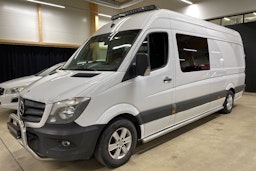 valkoinen Mercedes-Benz Sprinter 2015 kuva 13.
