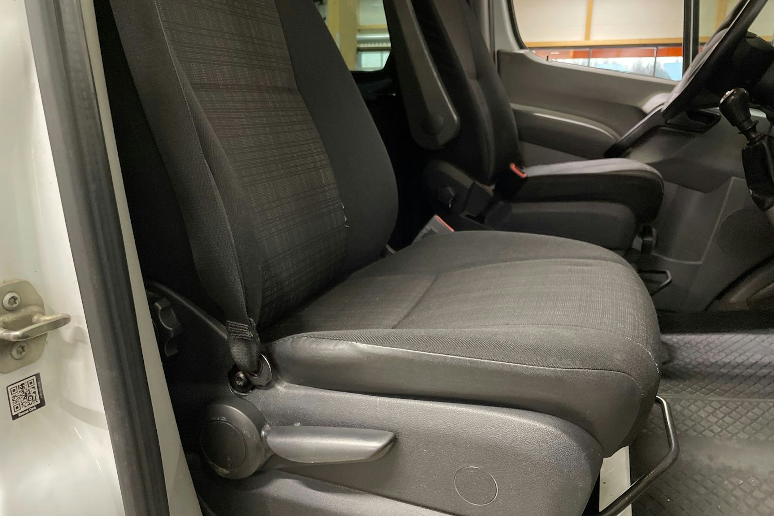 valkoinen Mercedes-Benz Sprinter 2015 kuva 17.