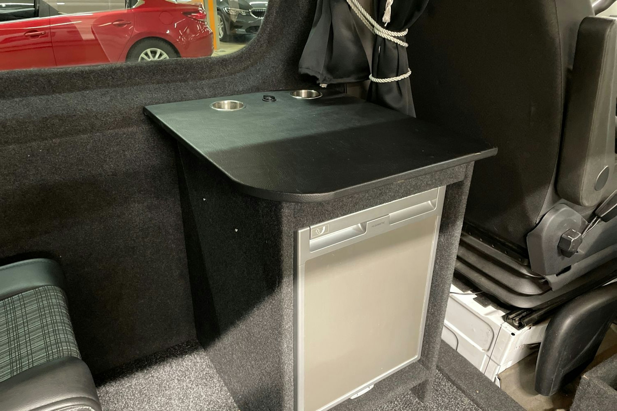 valkoinen Mercedes-Benz Sprinter 2015 kuva 20.