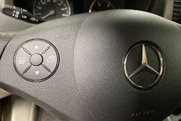 valkoinen Mercedes-Benz Sprinter 2015 kuva 37.