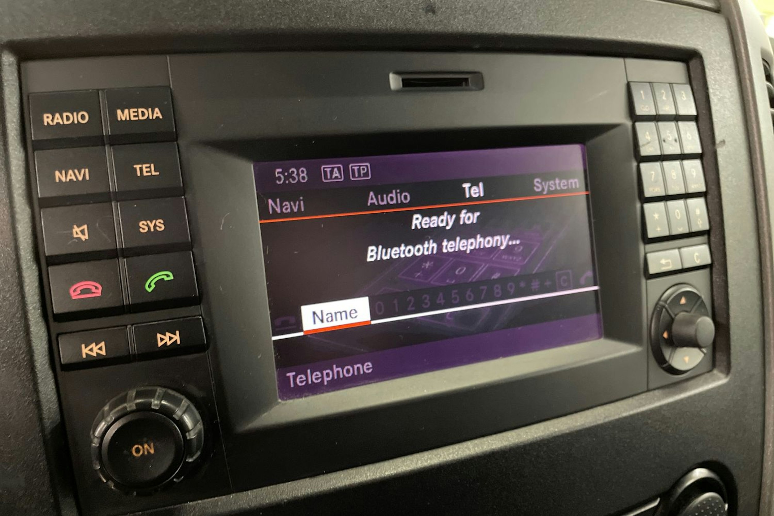 valkoinen Mercedes-Benz Sprinter 2015 kuva 42.