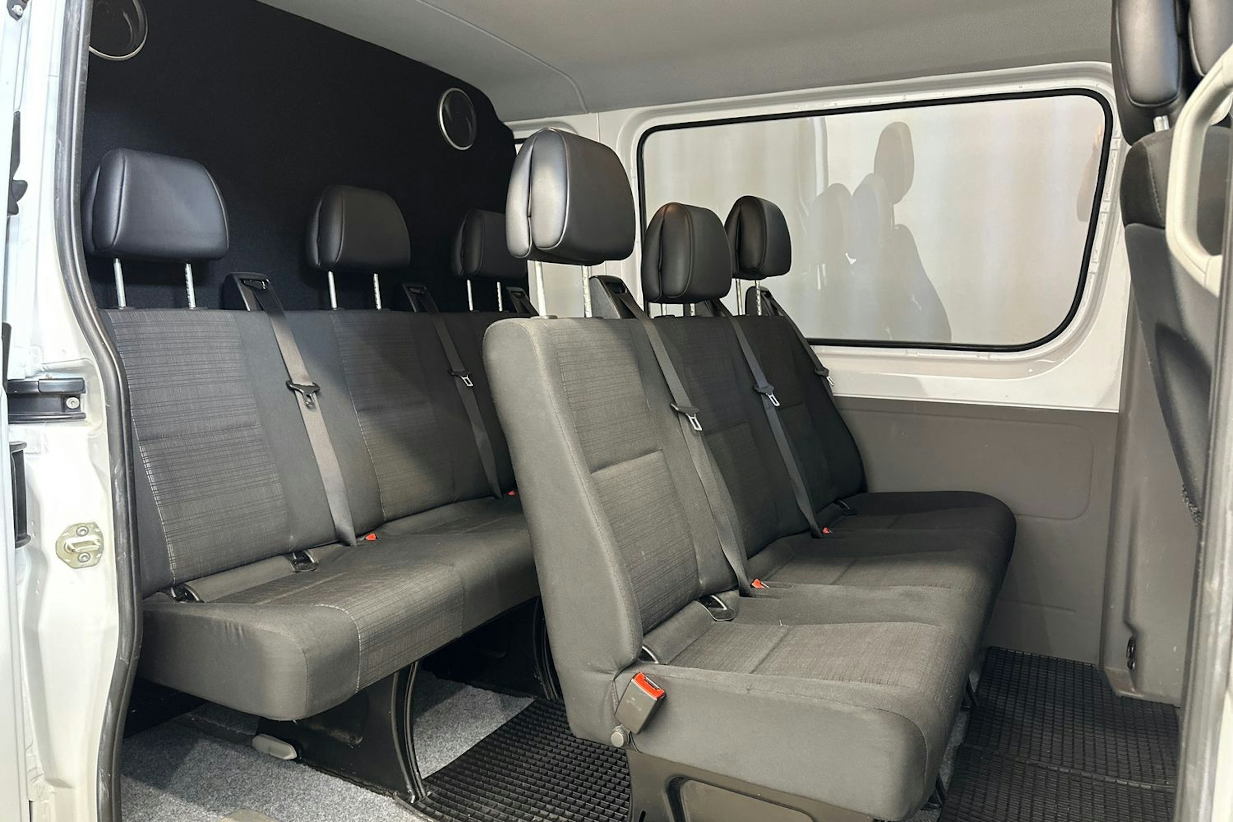 valkoinen Mercedes-Benz Sprinter 2015 kuva 10.