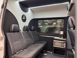 valkoinen Mercedes-Benz Sprinter 2016 kuva 1.