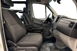valkoinen Mercedes-Benz Sprinter 2016 kuva 8.