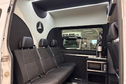 valkoinen Mercedes-Benz Sprinter 2016 kuva 10.