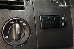 valkoinen Mercedes-Benz Sprinter 2016 kuva 16.