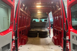 musta Mercedes-Benz Sprinter 2016 kuva 18.