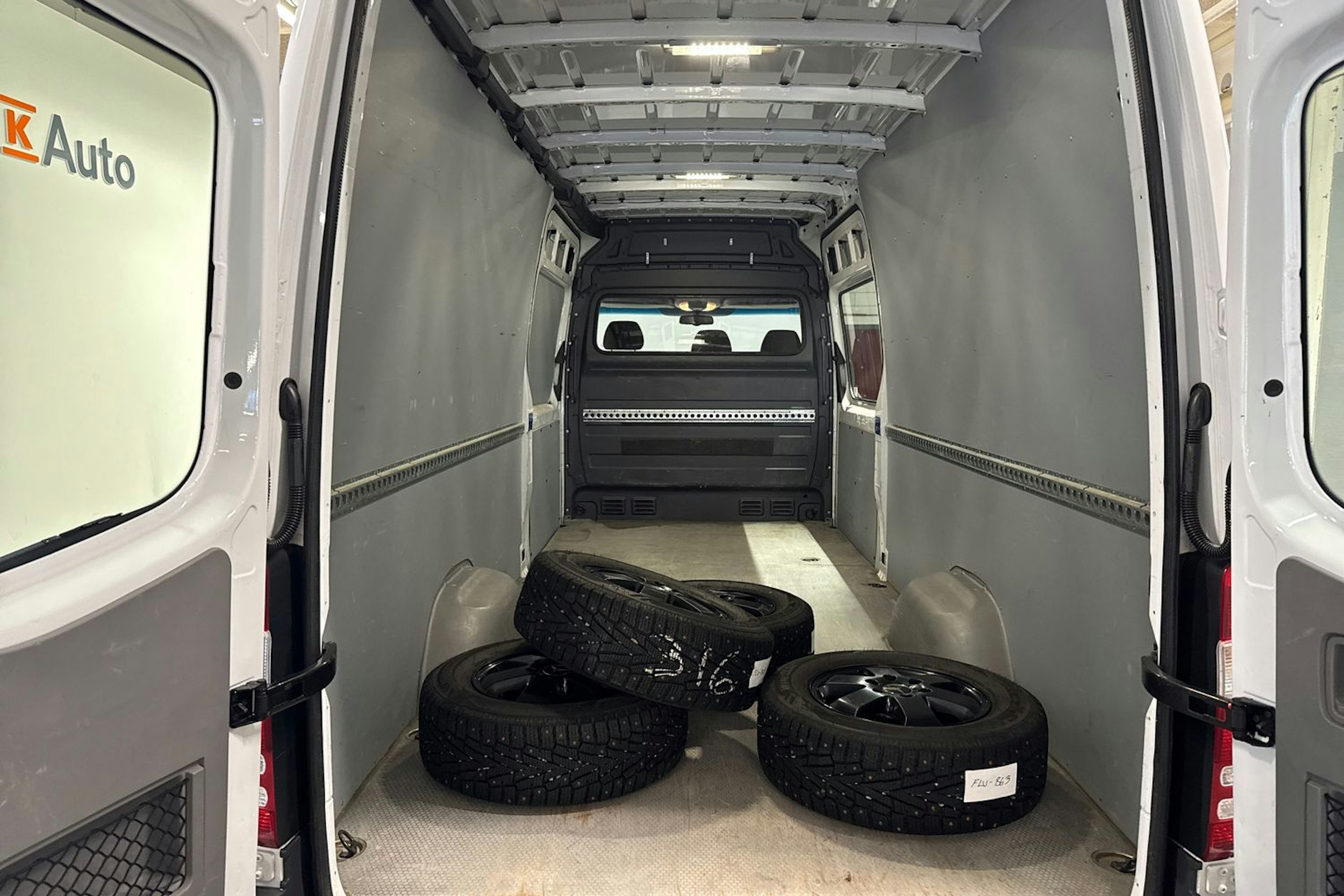 Valkoinen Mercedes-Benz SPRINTER 2016 kuva 14.