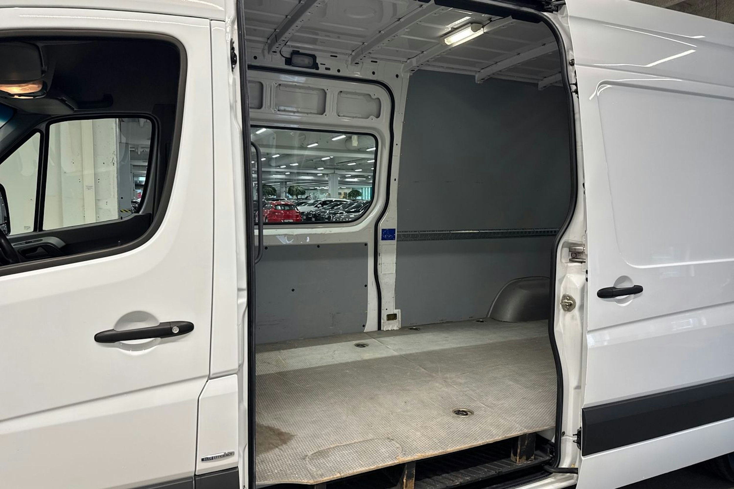 Valkoinen Mercedes-Benz SPRINTER 2016 kuva 15.