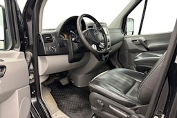 musta Mercedes-Benz Sprinter 2016 kuva 6.