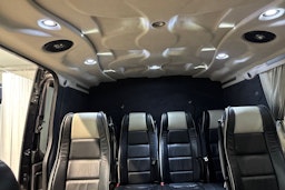 musta Mercedes-Benz Sprinter 2016 kuva 18.